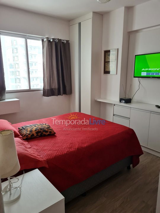 Apartamento para aluguel de temporada em Balneário Camboriú (Praia Central)