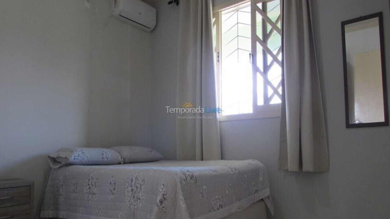 Casa para alquiler de vacaciones em Florianópolis (Ponta das Canas)