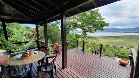Casa para alugar em Garopaba - Praia da Ferrugem