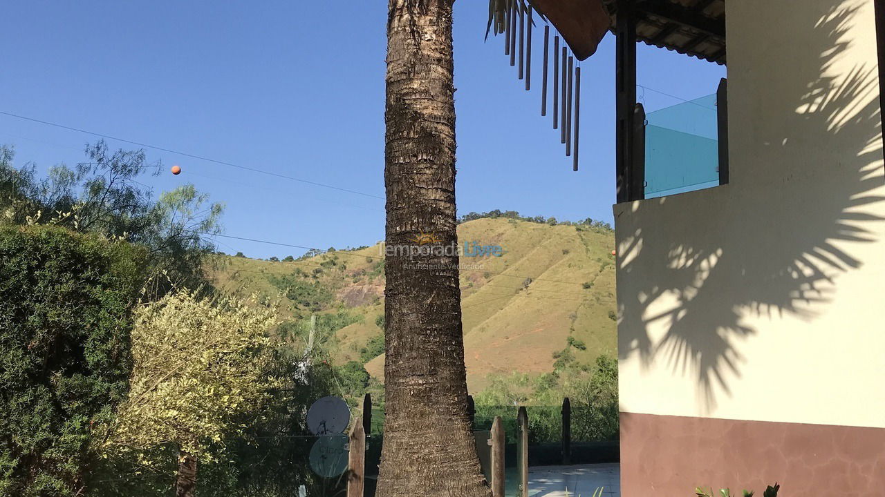 Granja para alquiler de vacaciones em Santana do Paraíso (Boa Vista)