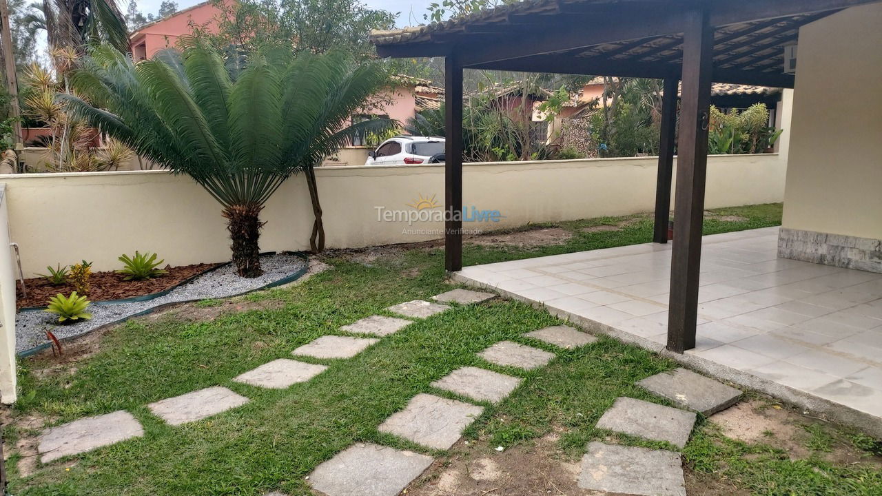 Casa para aluguel de temporada em Cabo Frio (Unamar)