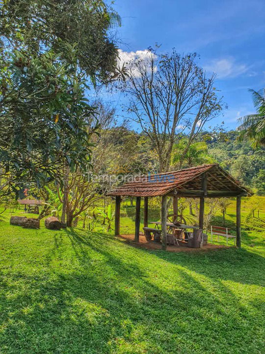 Granja para alquiler de vacaciones em Embu Guaçu (Congonhal)