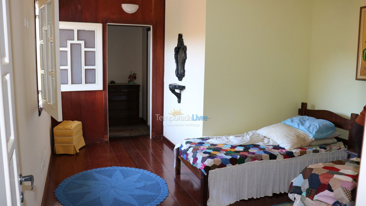 House for vacation rental in Mairinque (Condomínio Vale do Sol)