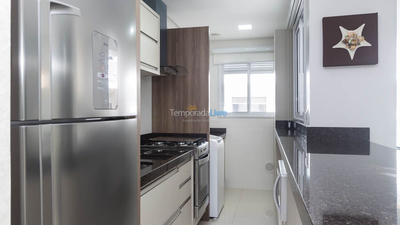 Apartamento para aluguel de temporada em Bombinhas (Praia de Bombas)