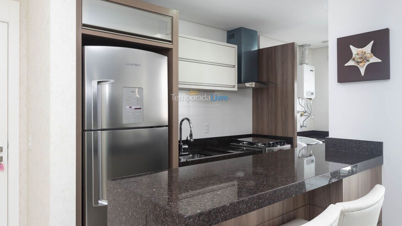 Apartamento para aluguel de temporada em Bombinhas (Praia de Bombas)