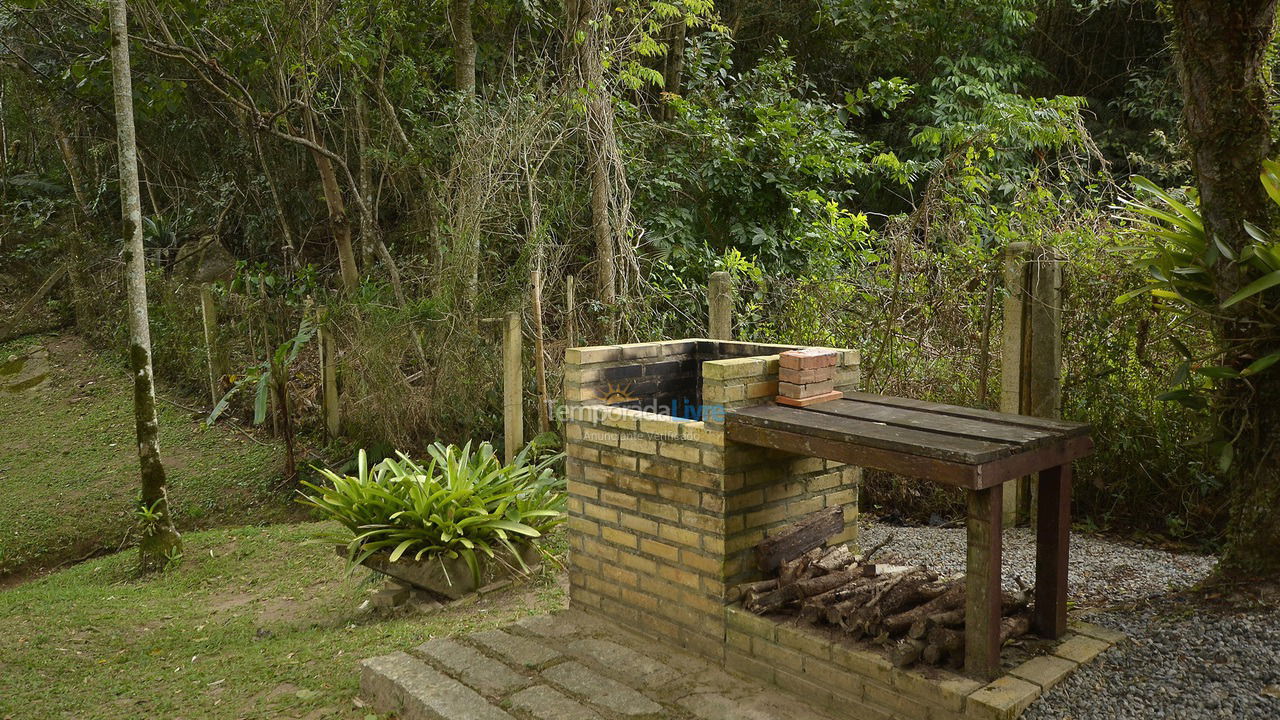 Casa para alquiler de vacaciones em Garopaba (Praia do Siriu)