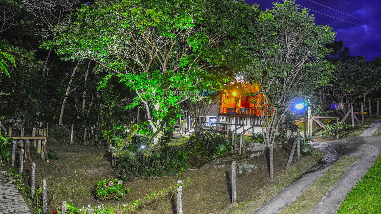 Casa para alquiler de vacaciones em Garopaba (Praia do Siriu)