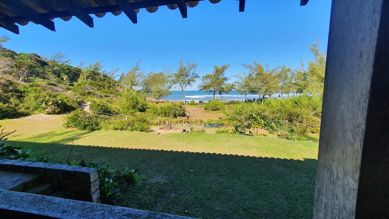 Casa para alquiler de vacaciones em Garopaba (Praia da Ferrugem)