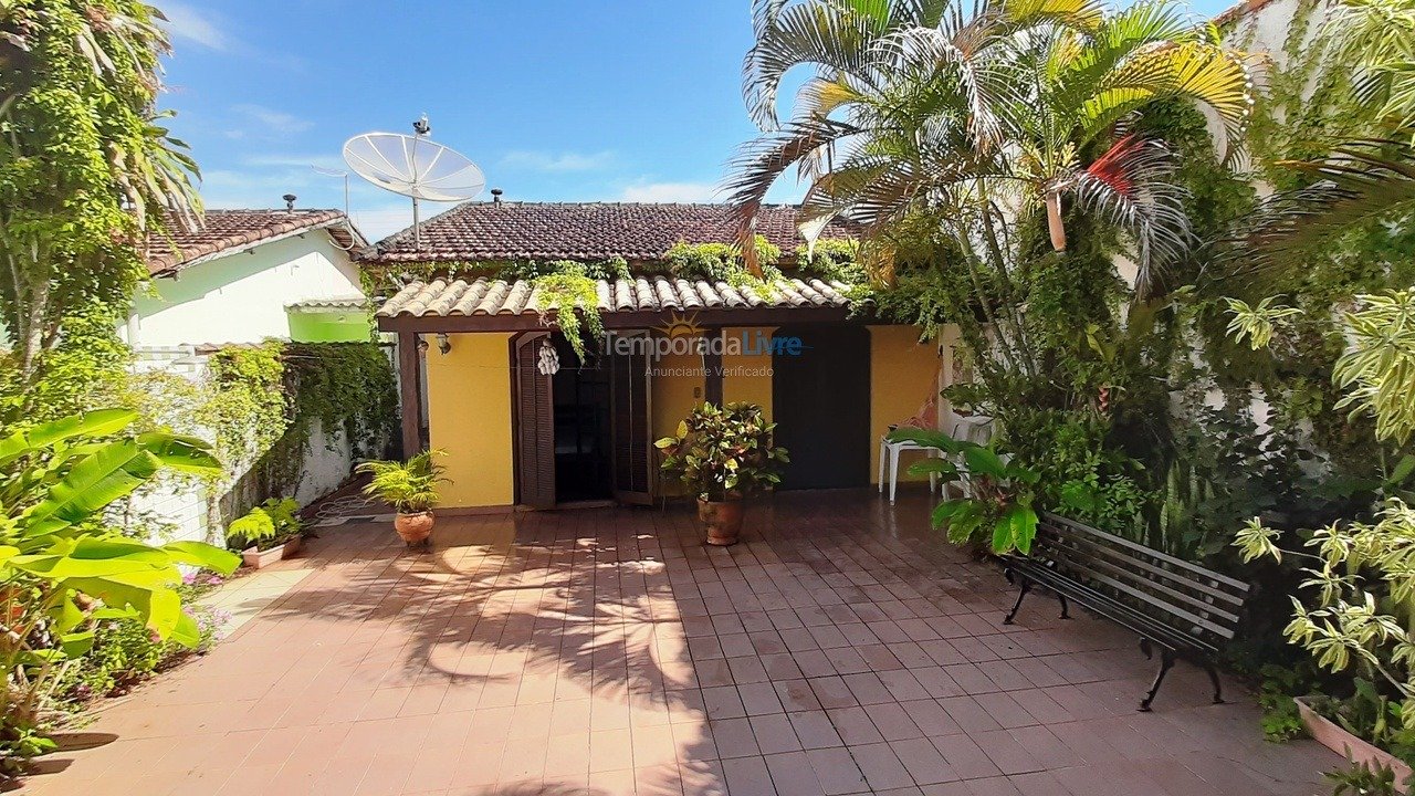 House for vacation rental in São Sebastião (Pontal da Cruz)