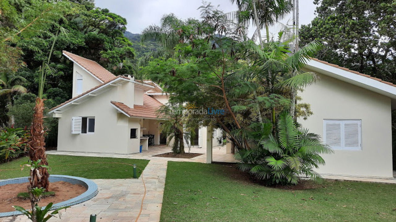 House for vacation rental in São Sebastião (Toque Toque Pequeno)