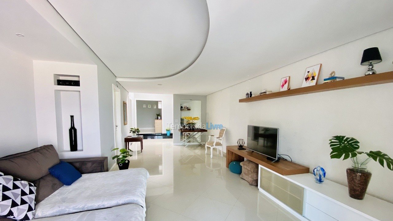 House for vacation rental in Curitiba (Guabi)