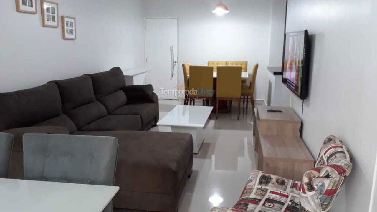 Apartamento para aluguel de temporada em Guarujá (Pitangueiras)