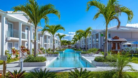 Piscina e jardins