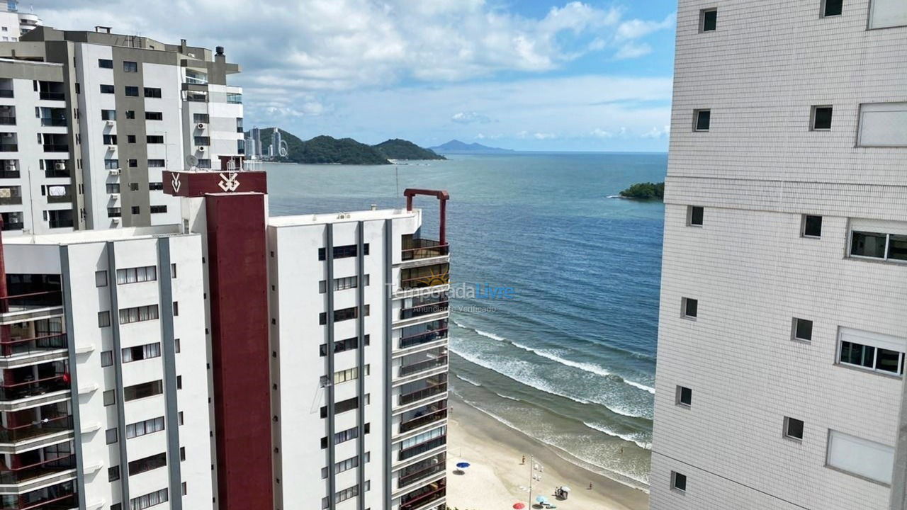 Apartment for vacation rental in Balneário Camboriú (Centro)