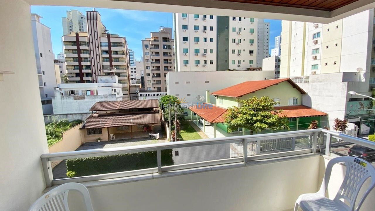 Apartamento para aluguel de temporada em Balneário Camboriú (Centro)