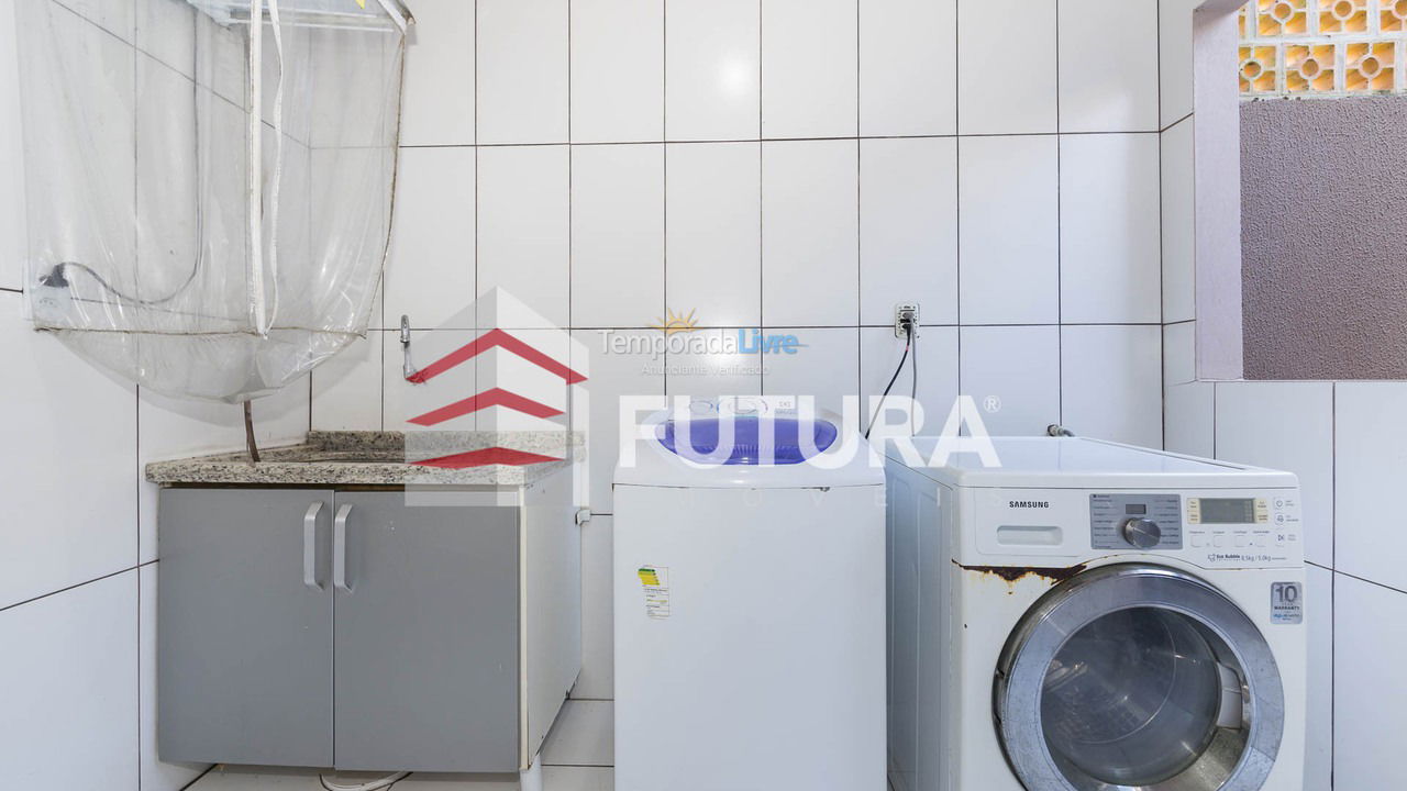 House for vacation rental in Bombinhas (Praia de Bombas)