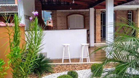 Hermosa y confortable casa con aire acondicionado Praia Maranduba
