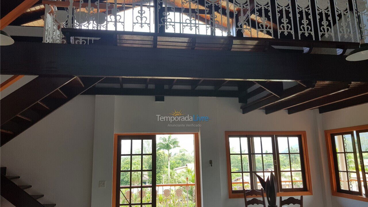Casa para alquiler de vacaciones em Ubatuba (Lagoinha)