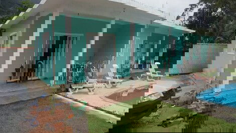 Cómoda casa de 4 habitaciones. Playa Lagoinha con Piscina y Aire- Ubatuba