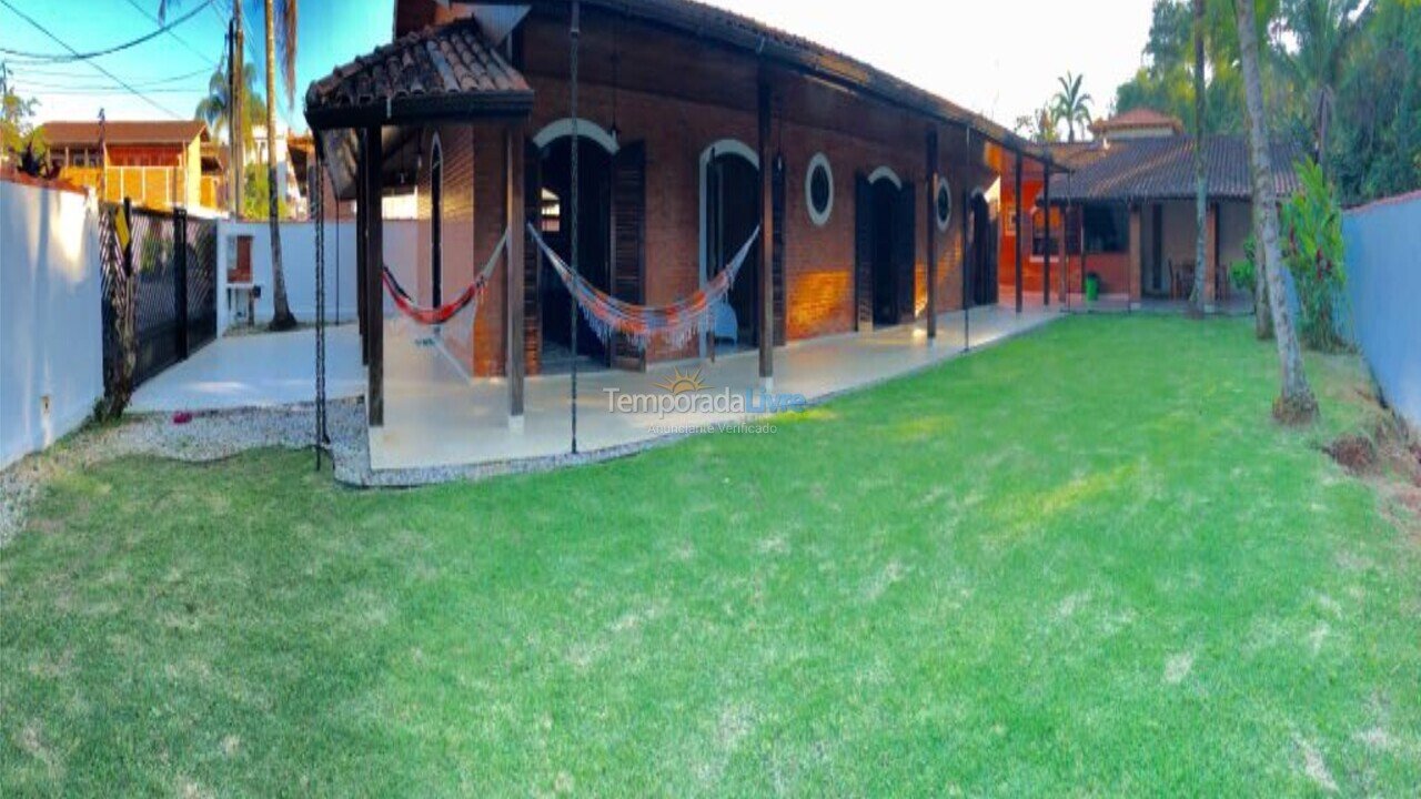 Casa para alquiler de vacaciones em Ubatuba (Itaguá)