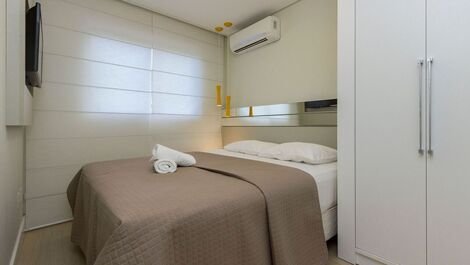 121 D Boulevard Bombinhas - Comfortable Apt 3 bedrooms 6 people -...