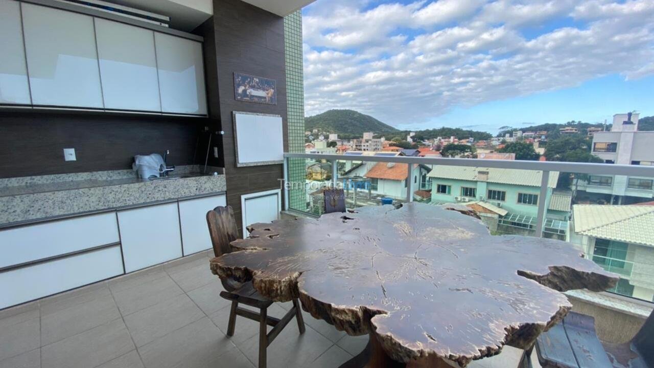 Apartamento para aluguel de temporada em Bombinhas (Praia Bombinhas)