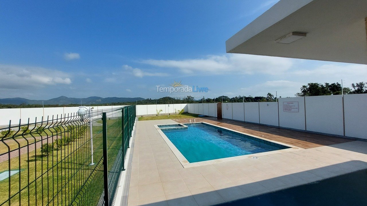 Apartamento para aluguel de temporada em Florianópolis (Vargem Pequena)