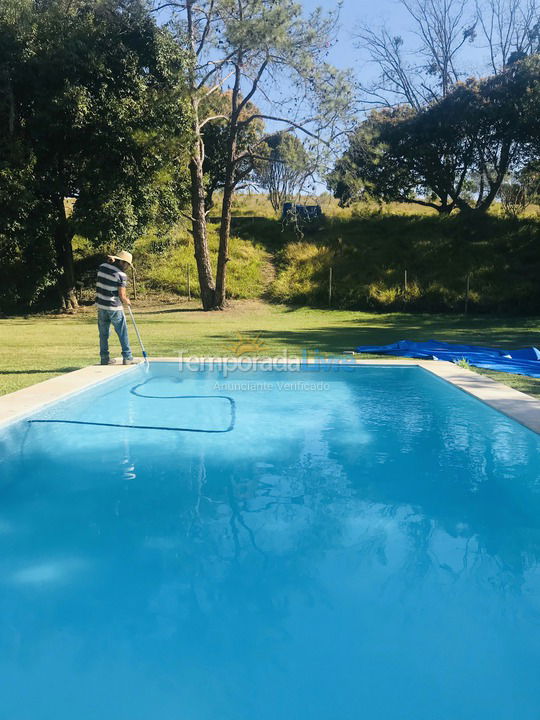 Granja para alquiler de vacaciones em Atibaia (Rio Abaixo)