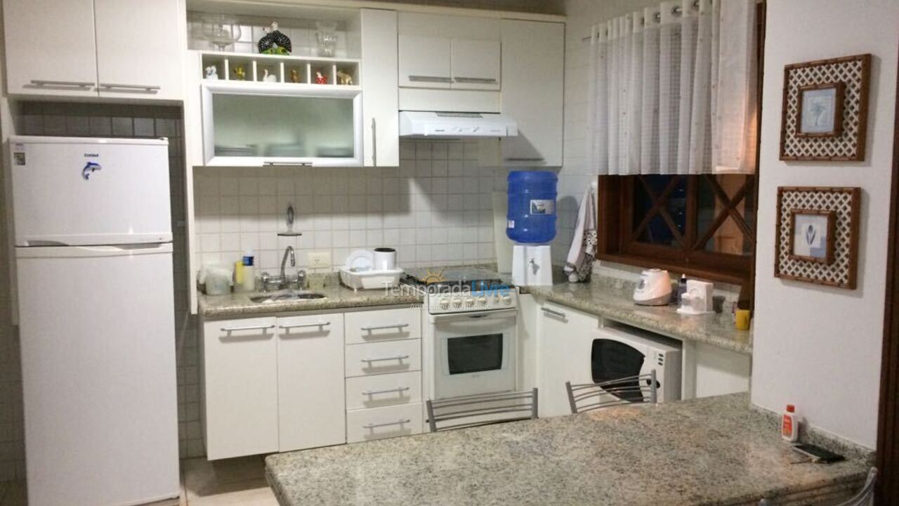 Casa para aluguel de temporada em São Sebastião (Maresias)