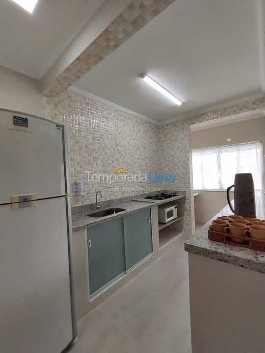 Apartamento para aluguel de temporada em Ubatuba (Praia Grande)