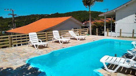 House for rent in Imbituba - Praia do Rosa