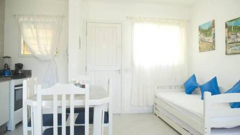 Apartamento de um dormitório entre as avenidas principais