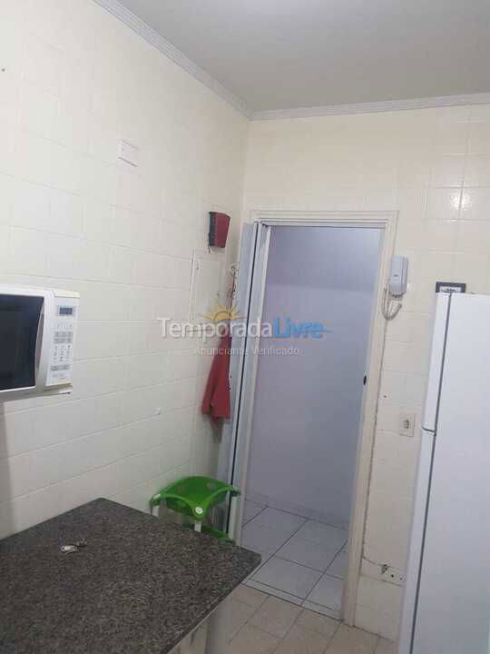 Apartamento para aluguel de temporada em Guarujá (Enseada)