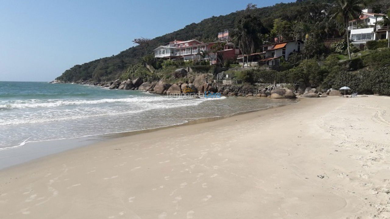 House for vacation rental in Florianópolis (Ponta das Canas)