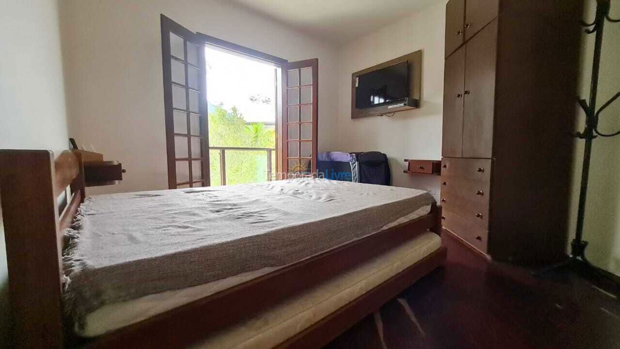 Casa para alquiler de vacaciones em Guarujá (Praia do Pernambuco)