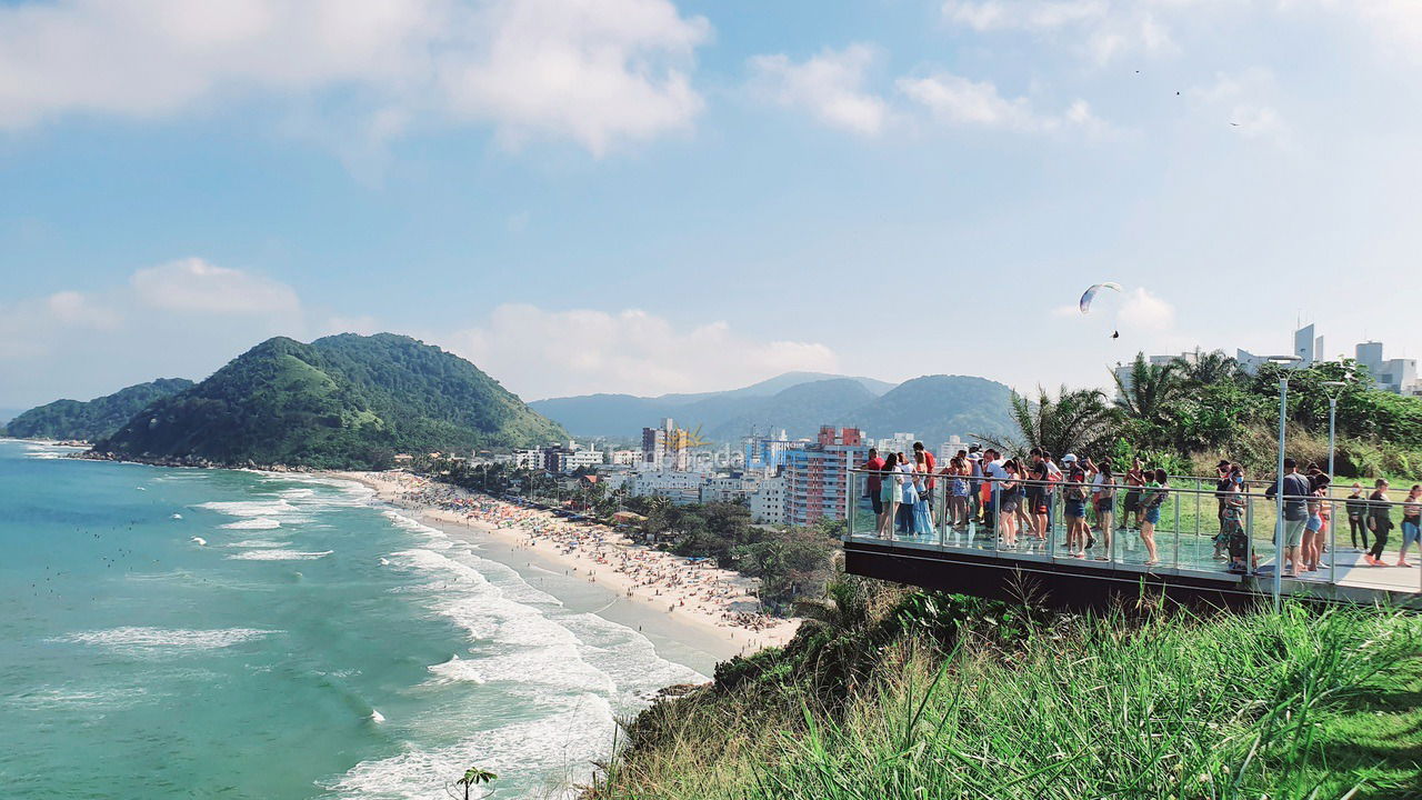 Apartment for vacation rental in Guarujá (Pitangueiras)