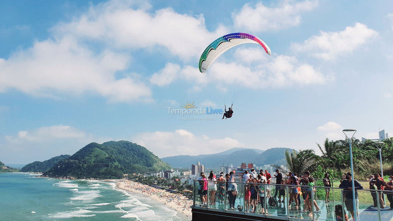 Apartment for vacation rental in Guarujá (Pitangueiras)