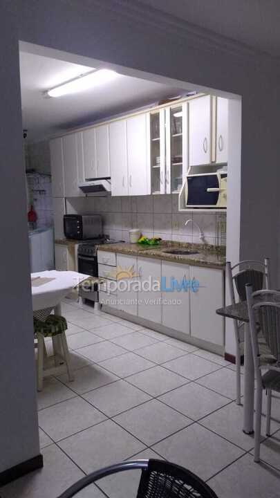 Apartamento para alquiler de vacaciones em Itapema (Meia Praia)