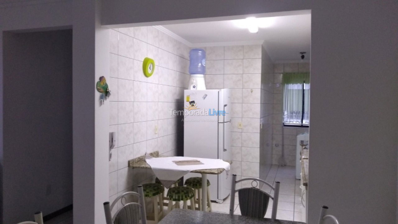 Apartamento para alquiler de vacaciones em Itapema (Meia Praia)