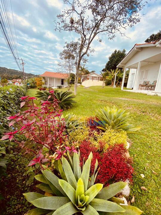 Casa para alquiler de vacaciones em Imbituba (Praia do Rosa)