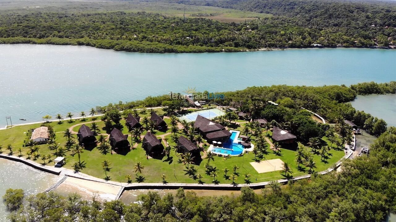 House for vacation rental in Santa Cruz Cabrália (Ilha Paraíso)
