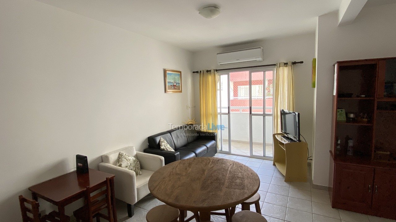 Apartamento para aluguel de temporada em Ubatuba (Centro)