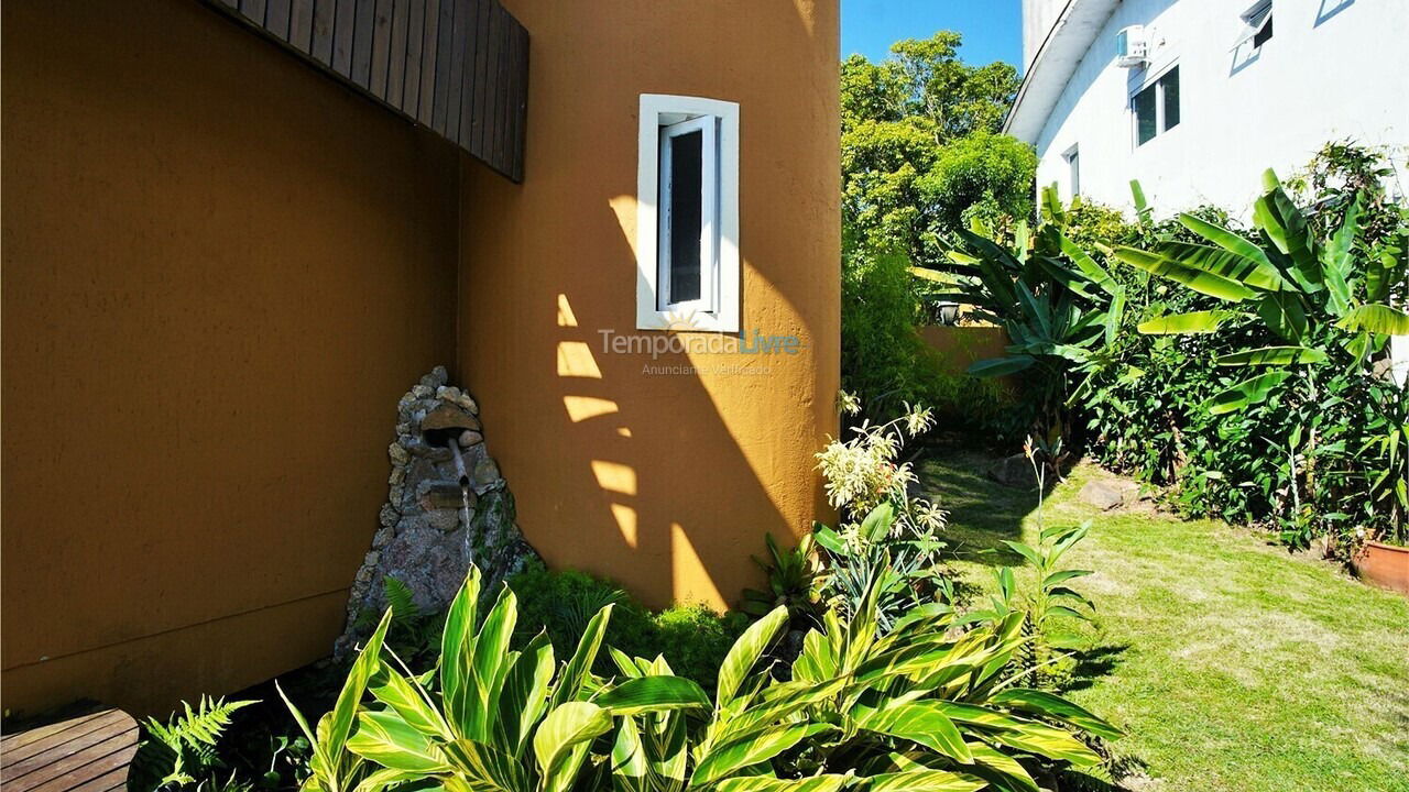 House for vacation rental in Florianópolis (Ribeirão da Ilha)