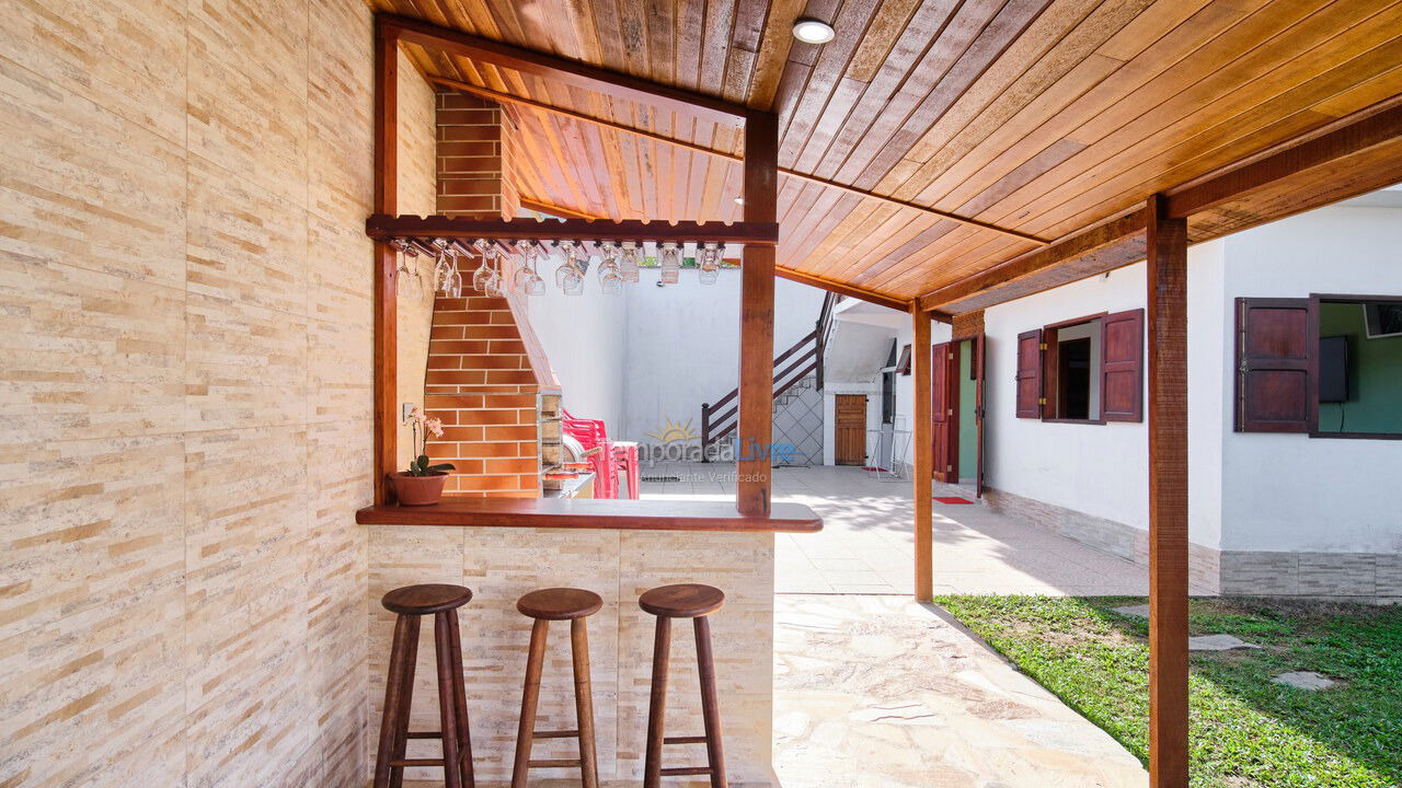 Casa para alquiler de vacaciones em Paraty (Bairro Parque dom Pedro)