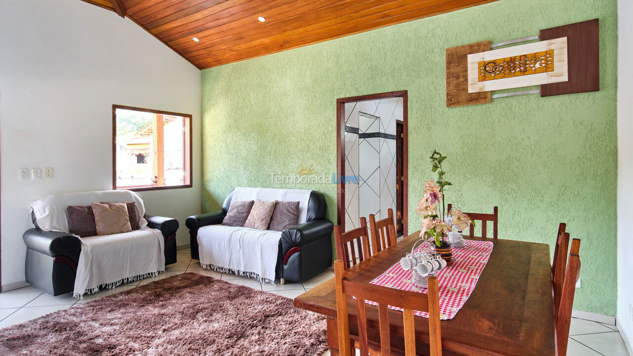 Casa para alquiler de vacaciones em Paraty (Bairro Parque dom Pedro)