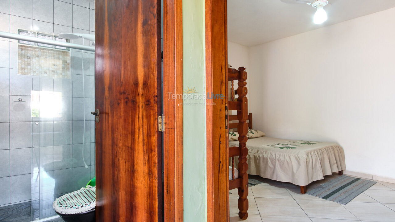 Casa para alquiler de vacaciones em Paraty (Bairro Parque dom Pedro)