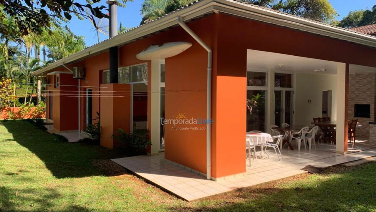 House for vacation rental in Ubatuba (Praia do Tenório)