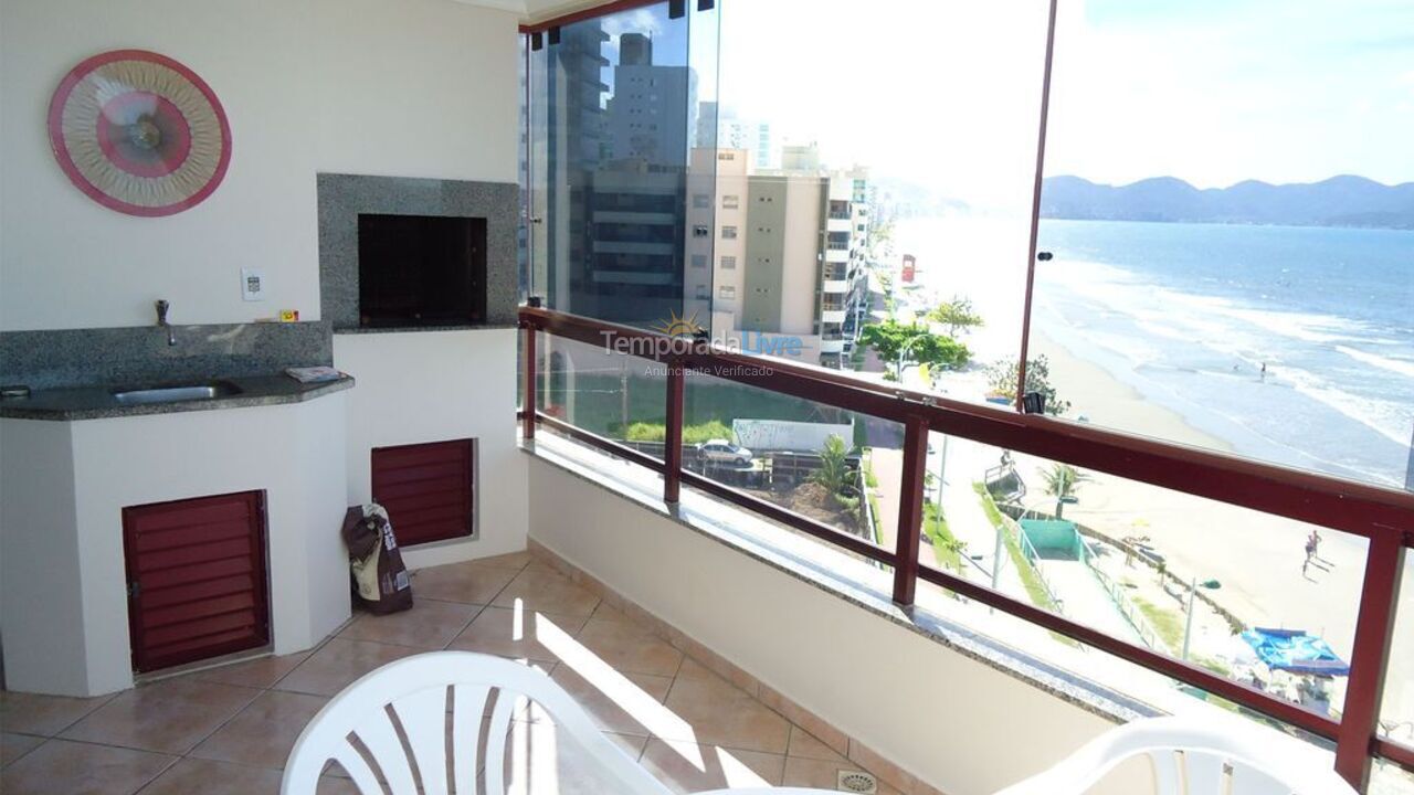 Apartment for vacation rental in Itapema (Meia Praia)