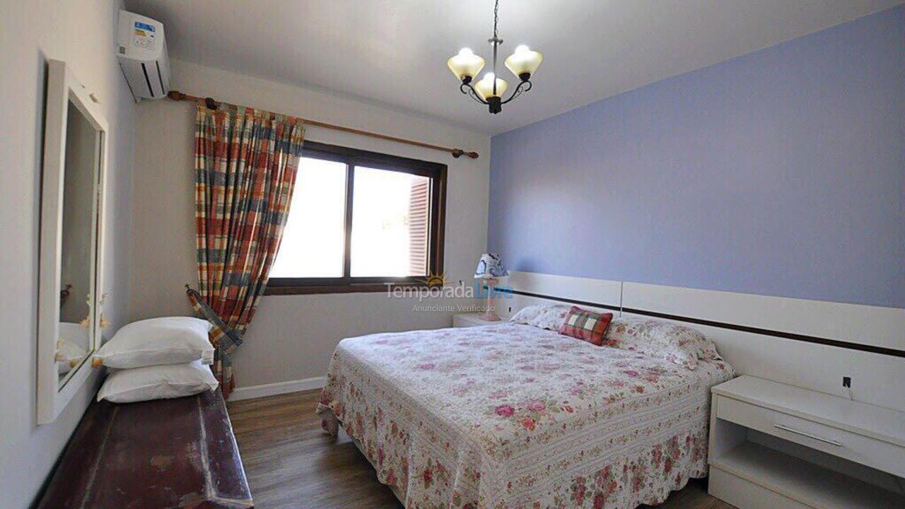 House for vacation rental in Xangri Lá (Atlântida)