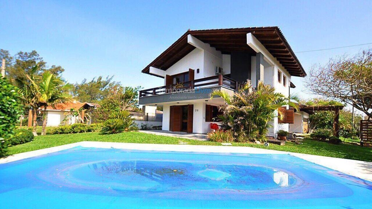 House for vacation rental in Xangri Lá (Atlântida)